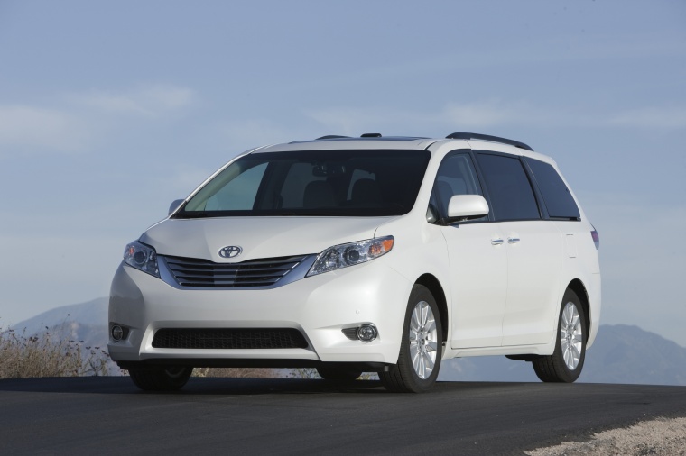 2014 Toyota Sienna Limited Picture