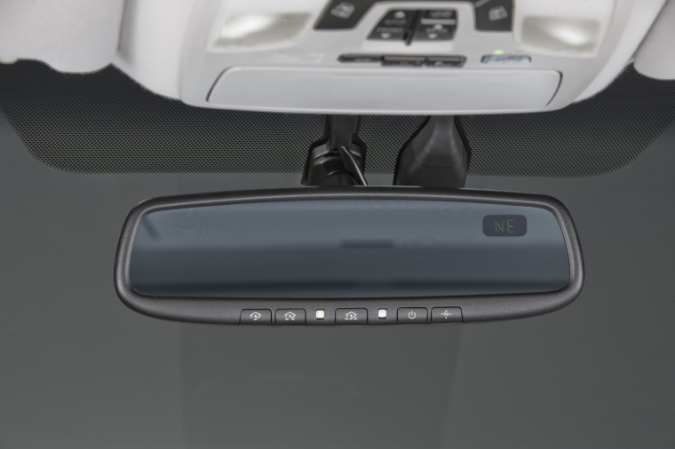 2014 Toyota Sienna Limited Rear View Mirror Picture