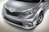 2014 Toyota Sienna SE Headlight Picture