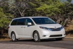 Picture of 2015 Toyota Sienna Limited in Super White