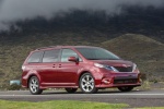 Picture of 2015 Toyota Sienna SE in Salsa Red Pearl