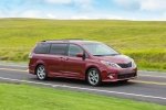Picture of 2017 Toyota Sienna SE in Salsa Red Pearl