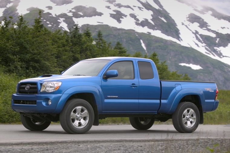 2010 Toyota Tacoma PreRunner Access Cab SR5 4WD Picture