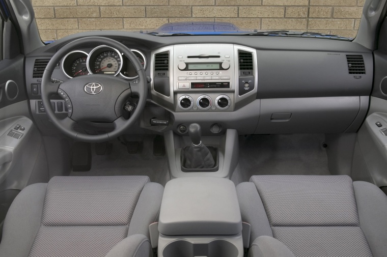 2010 Toyota Tacoma PreRunner Access Cab SR5 4WD Cockpit Picture