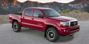 2011 Toyota Tacoma Pictures