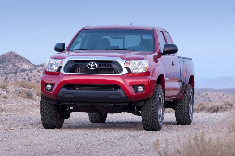 2015 Toyota Tacoma Access Cab V6 4WD Picture