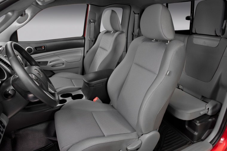 2015 Toyota Tacoma Access Cab V6 4WD Front Seats Picture