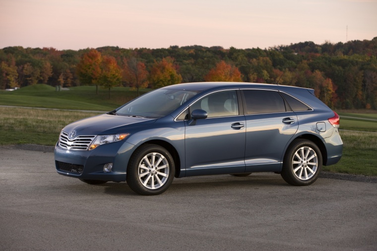 2010 Toyota Venza Picture