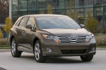 Picture of 2010 Toyota Venza in Golden Umber Mica