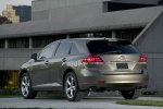 Picture of 2010 Toyota Venza in Golden Umber Mica