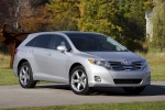 Picture of 2011 Toyota Venza in Classic Silver Metallic