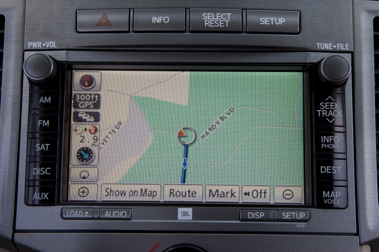 2012 Toyota Venza Dashboard Screen Picture