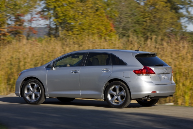 2012 Toyota Venza Picture