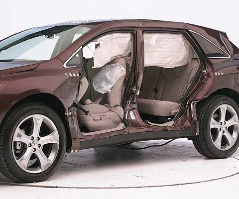 2012 Toyota Venza IIHS Side Impact Crash Test Picture