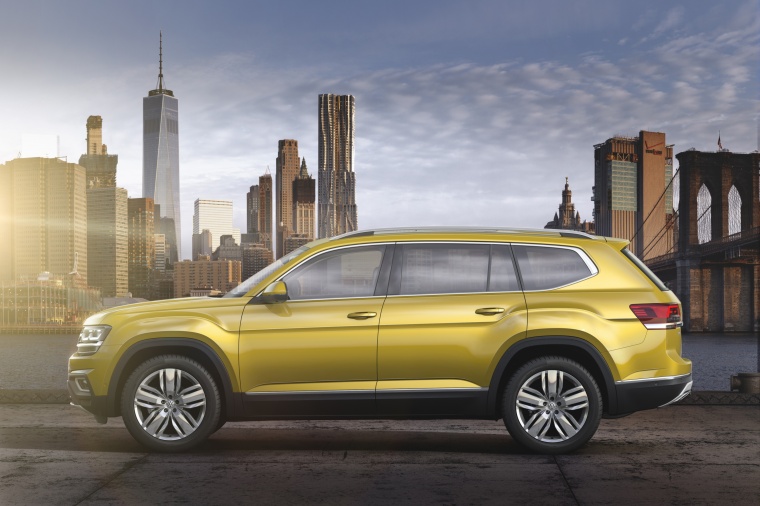 2018 Volkswagen Atlas V6 SEL Picture