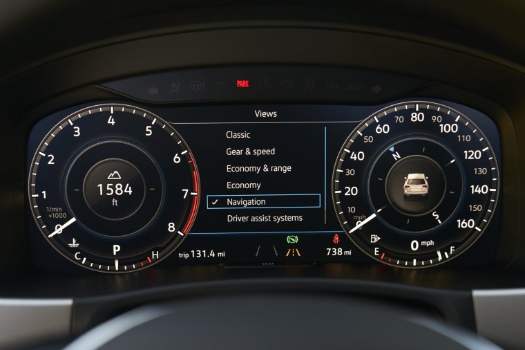 2018 Volkswagen Atlas V6 SEL Gauges Picture