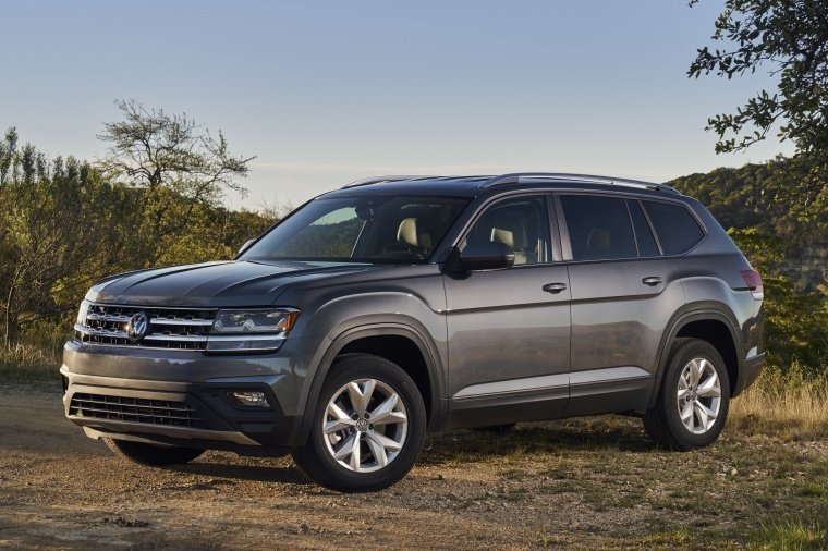 2018 Volkswagen Atlas V6 SEL 4MOTION Picture