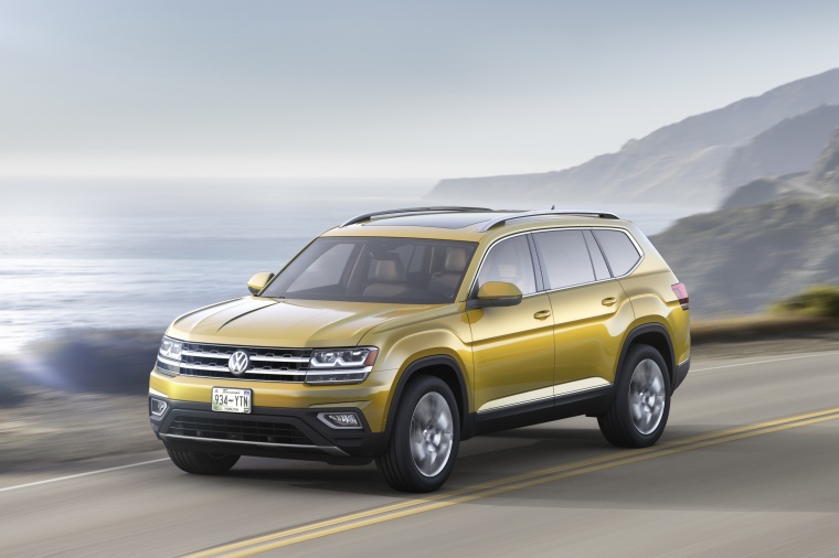 2018 Volkswagen Atlas V6 SEL Picture