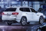 Picture of 2018 Volkswagen Atlas 2.0T SEL R-Line in Pure White