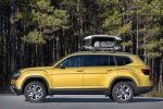 Picture of 2018 Volkswagen Atlas V6 SEL 4MOTION Weekend Edition in Kurkuma Yellow Metallic