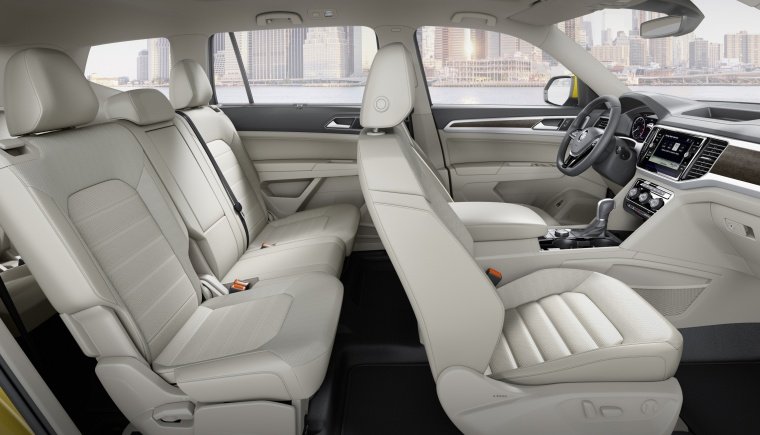2019 Volkswagen Atlas V6 SEL Interior Picture