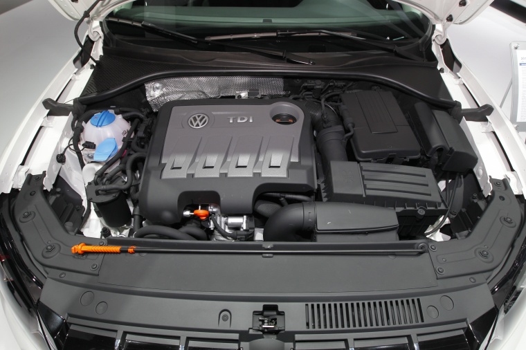 2013 Volkswagen Passat Sedan 2.0-liter 4-cylinder turbocharged TDI engine Picture