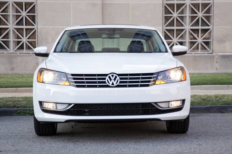 2014 Volkswagen Passat Sedan TDI Picture