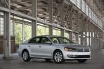 Picture of 2014 Volkswagen Passat Sedan 3.6 SE in Tungsten Silver Metallic