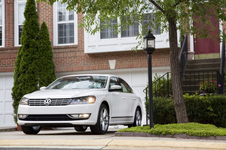 2015 Volkswagen Passat Sedan TDI Picture