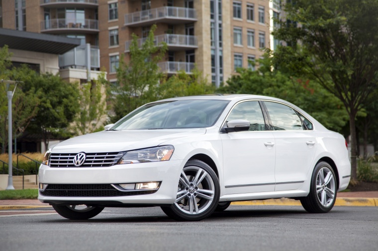 2015 Volkswagen Passat Sedan TDI Picture