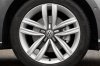 2016 Volkswagen Passat V6 Sedan Rim Picture