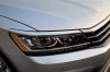 2017 Volkswagen Passat 1.8T Sedan Headlight Picture