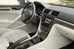 Picture of 2018 Volkswagen Passat Sedan Interior