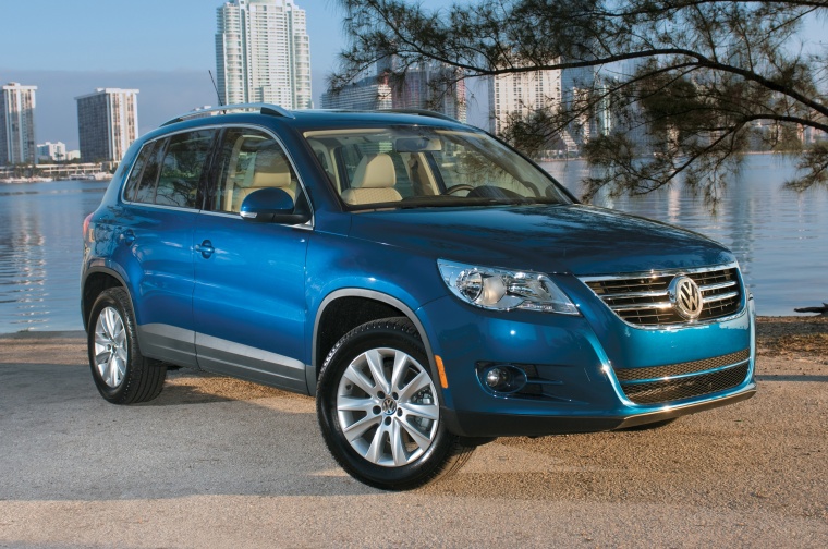 2010 Volkswagen Tiguan Picture