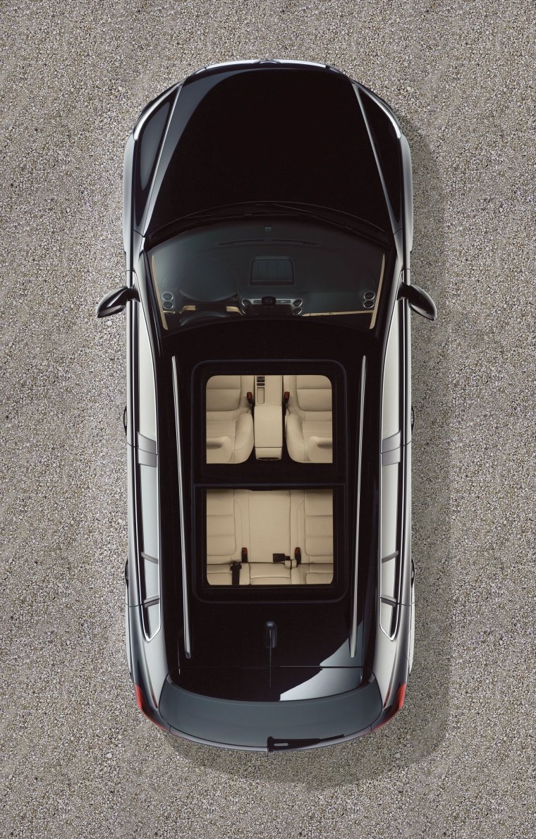 2011 Volkswagen Tiguan Panorama Sunroof Picture