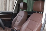 Picture of 2012 Volkswagen Tiguan Front Seats