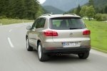 Picture of 2014 Volkswagen Tiguan in White Gold Metallic
