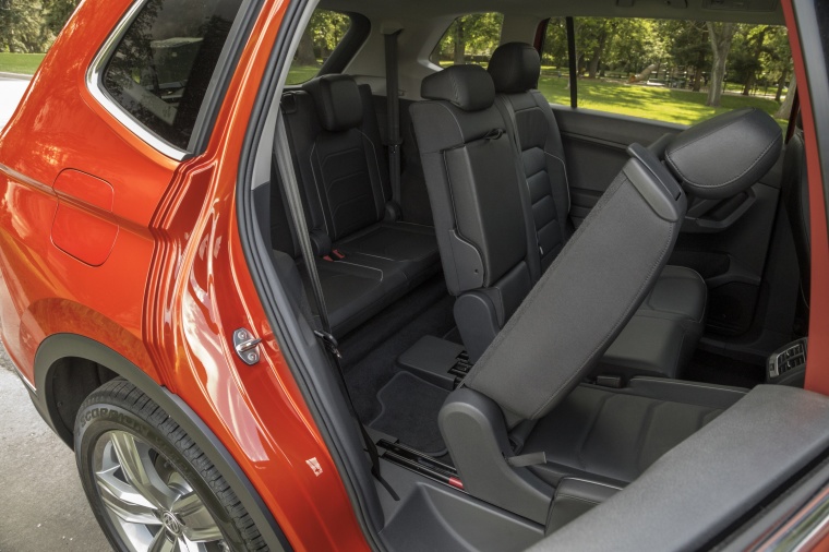 2018 Volkswagen Tiguan SEL Rear Seat Folded Picture