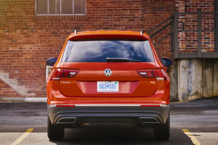 2019 Volkswagen Tiguan SE Picture