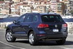 Picture of 2011 Volkswagen Touareg Hybrid in Night Blue Metallic