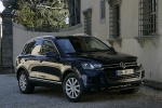 Picture of 2012 Volkswagen Touareg Hybrid in Black Uni