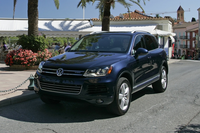 2014 Volkswagen Touareg Hybrid Picture