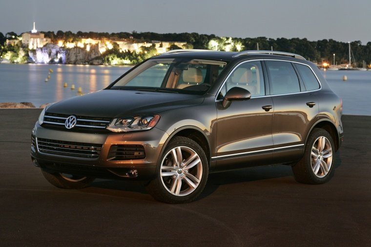 2014 Volkswagen Touareg TDI Picture