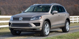 2015 Volkswagen Touareg Pictures