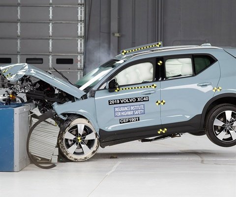 2019 Volvo XC40 IIHS Frontal Impact Crash Test Picture