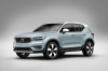 2019 Volvo XC40 T5 Momentum AWD Picture