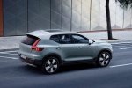 Picture of 2019 Volvo XC40 T5 Momentum AWD in Amazon Blue