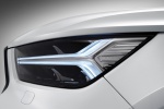 Picture of 2020 Volvo XC40 T5 R-Design AWD Headlight