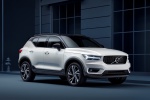 Picture of 2020 Volvo XC40 T5 R-Design AWD in Crystal White Metallic