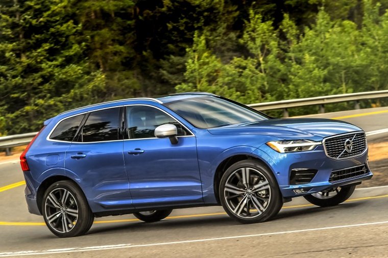 2018 Volvo XC60 T6 AWD Picture